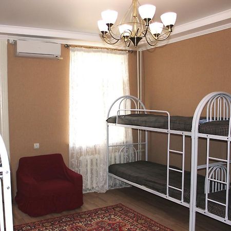 Almaty Central Hostel Екстериор снимка