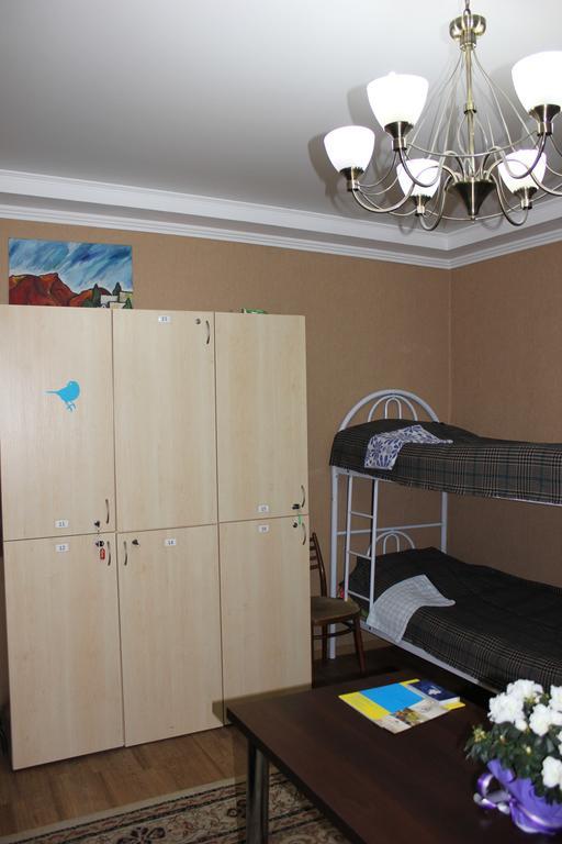 Almaty Central Hostel Екстериор снимка